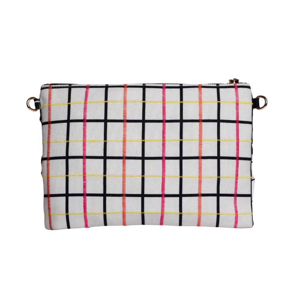 Carrie clutch in Plaid