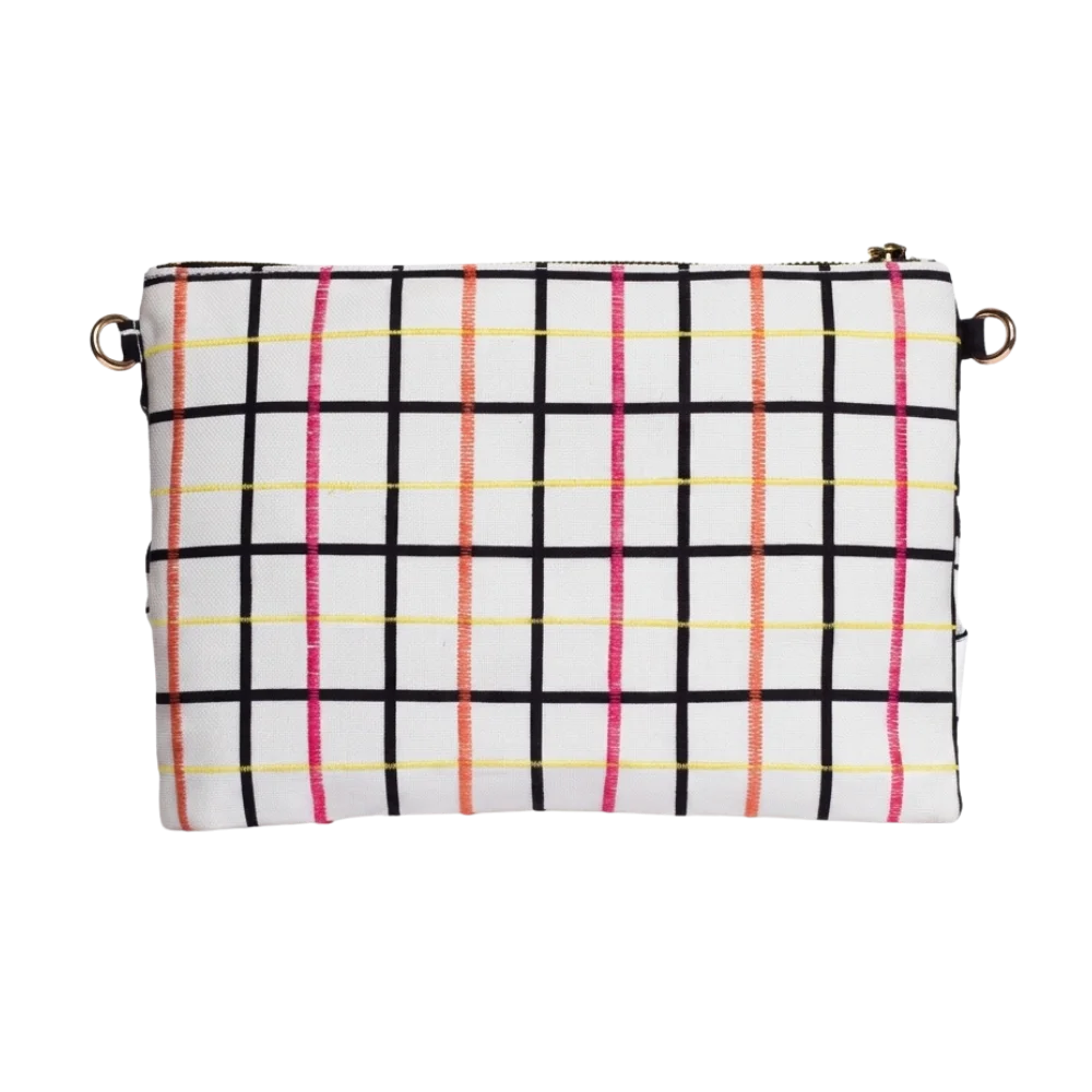 Carrie clutch in Plaid