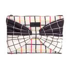 Carrie clutch in Plaid